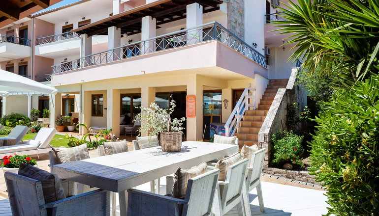 Hesperides Hotel