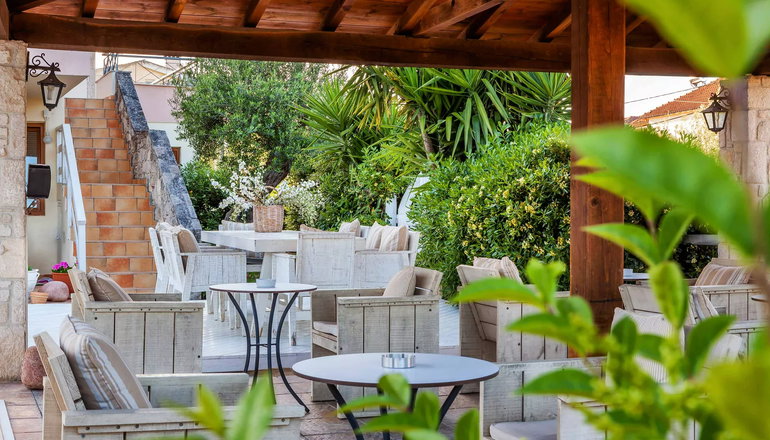 Hesperides Hotel