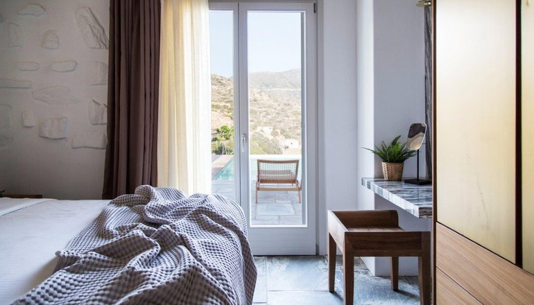 Hideout Suites - Μυλοπότας, Ίος