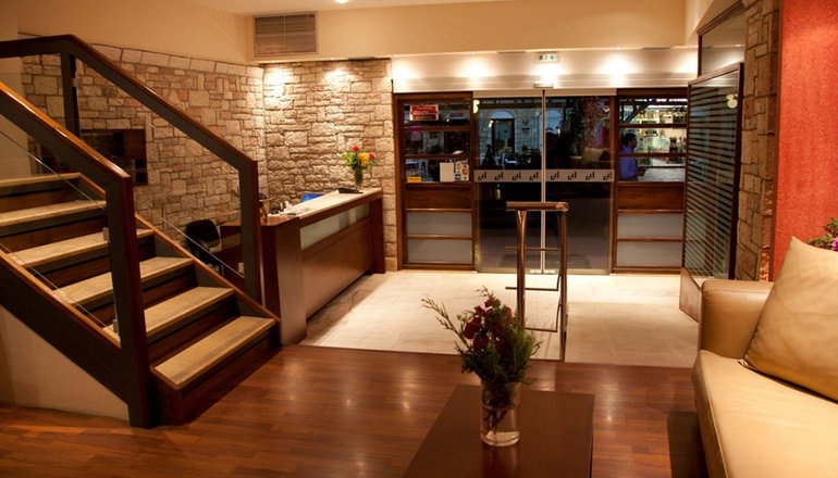 Akroyali Hotel -  Άγιος Ανδρέας, Μεσσηνία