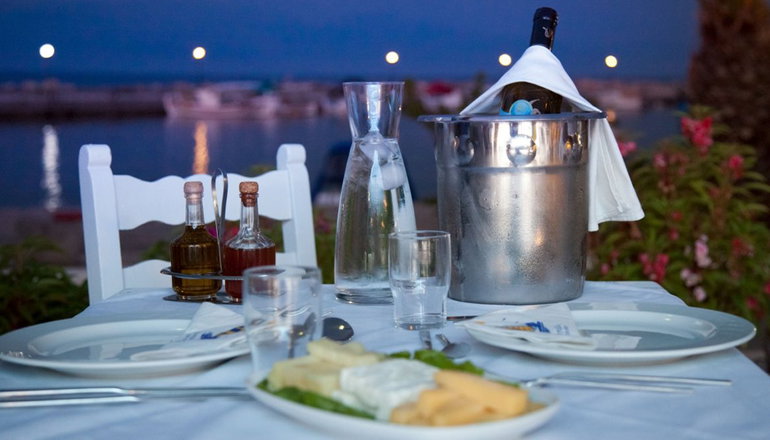 Akroyali Hotel -  Άγιος Ανδρέας, Μεσσηνία
