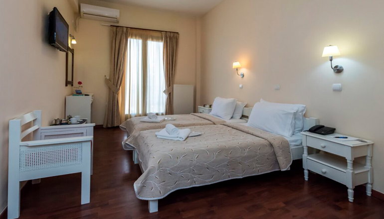 Akroyali Hotel -  Άγιος Ανδρέας, Μεσσηνία
