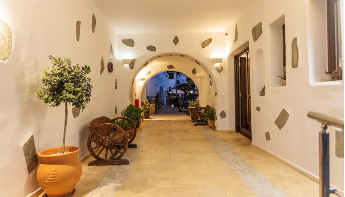 Hotel Anemomilos - Αγία Άννα, Νάξος