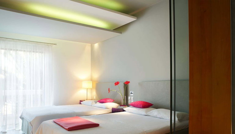 Hotel Kamari Beach