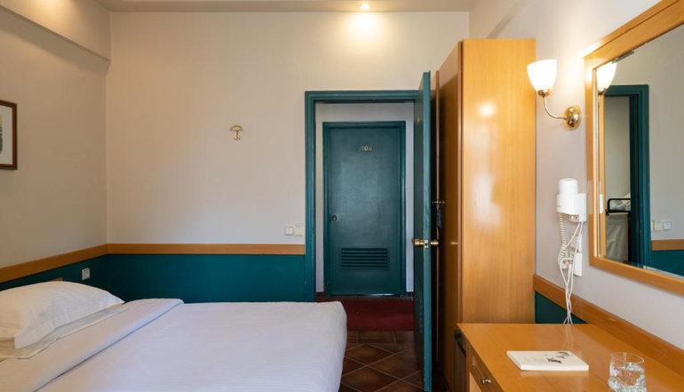 Ntinas Hotel - Τρίκαλα