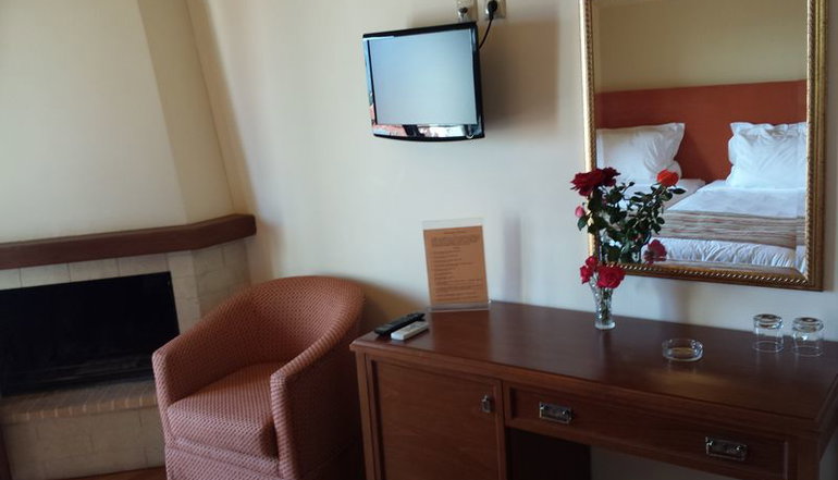 Hotel Pelasgos