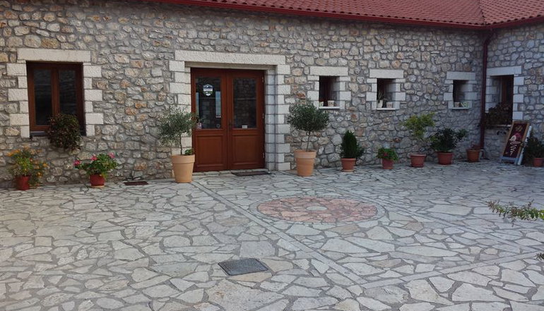 Hotel Pelasgos