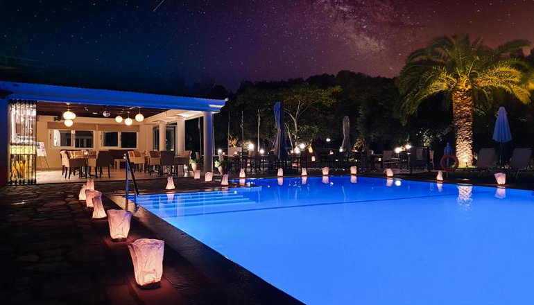Hotel Yannis - Ύψος, Κέρκυρα