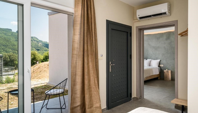 Gefiri Plakas Hotel
