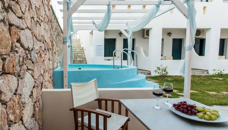 Iliada Hotel