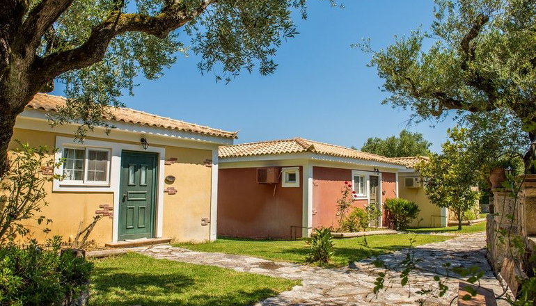 Ilyessa Cottages
