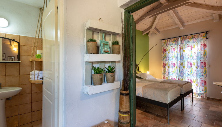 Ilyessa Cottages