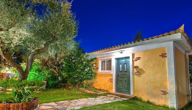 Ilyessa Cottages
