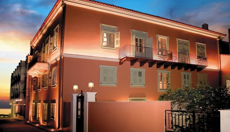 4* Ippoliti Luxury Hotel