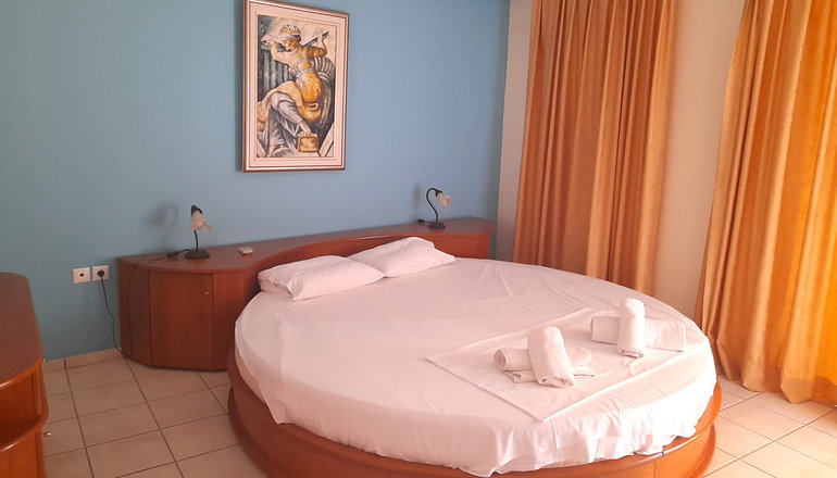 Iria Beach Hotel