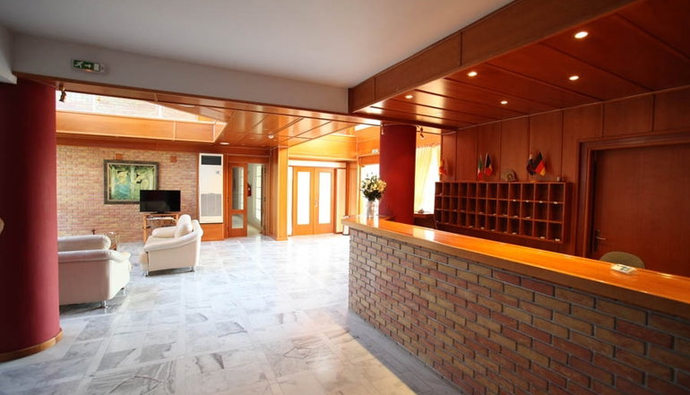 Iria Beach Hotel