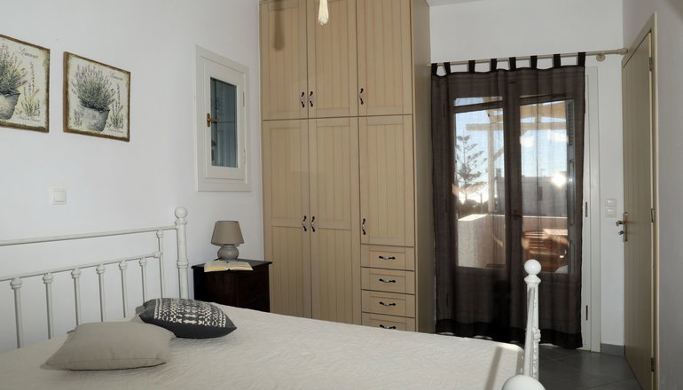 Irida Vacation Suites - Καστράκι, Νάξος