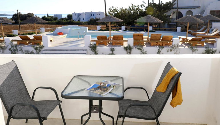 Irida Vacation Suites - Καστράκι, Νάξος