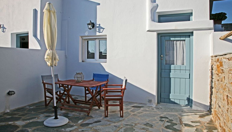 Irida Vacation Suites - Καστράκι, Νάξος