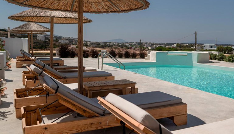 Irida Vacation Suites - Καστράκι, Νάξος