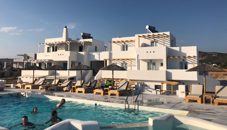 Irida Vacation Suites - Καστράκι, Νάξος