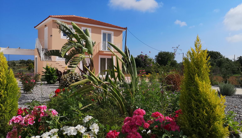 Iridia Resort