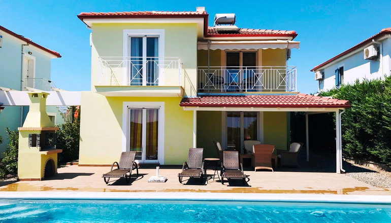 Iridia Resort