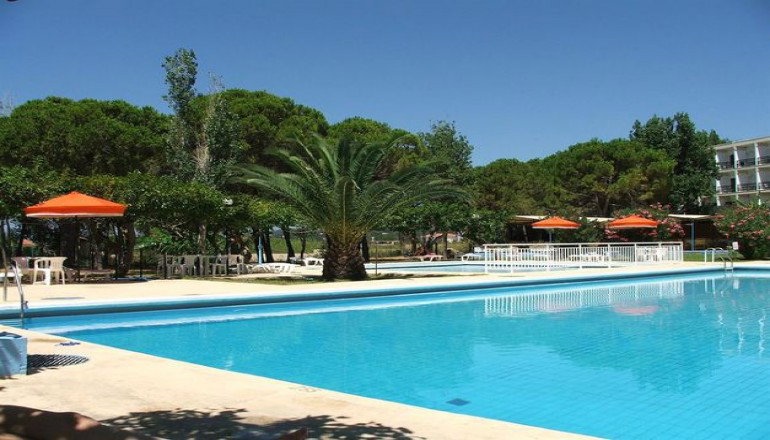 Irinna Hotel