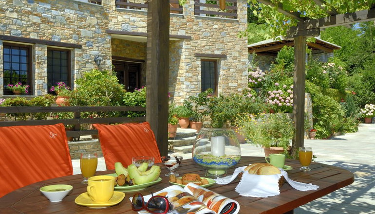 Iris Guesthouse Pelion
