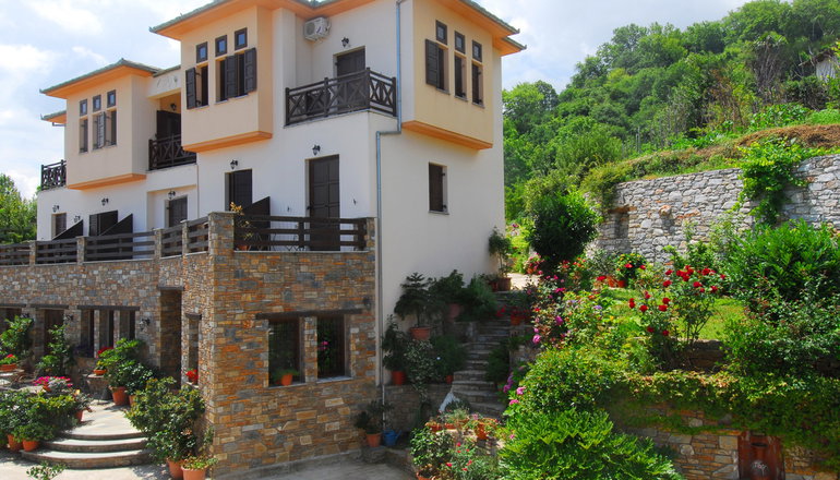 Iris Guesthouse Pelion