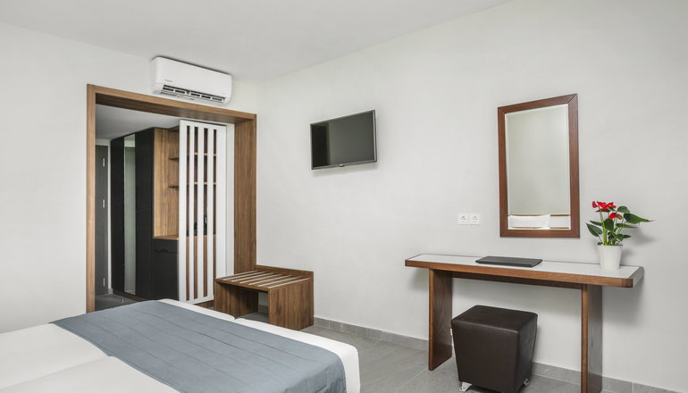Iris Hotel -  Κασσάνδρα, Χαλκιδική
