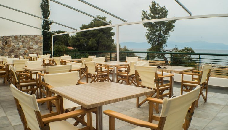 Junior Hotel