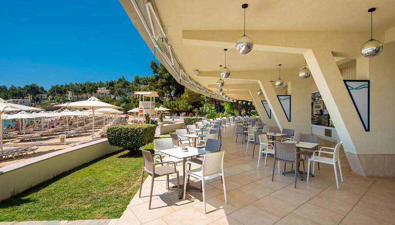 4* Tosca Beach Hotel