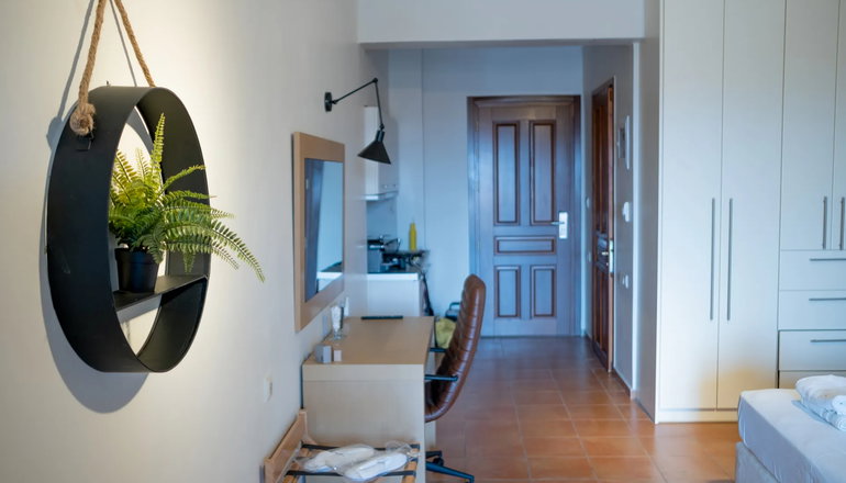 4* Selina Kaminos Evia