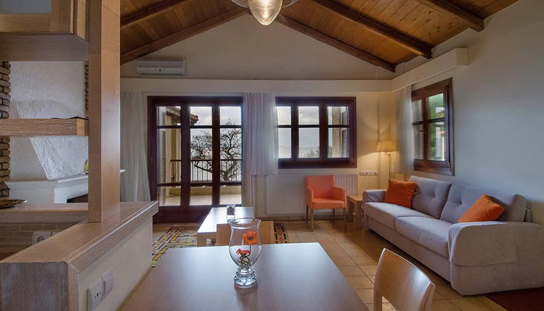 4* Kaminos Resort by Nin & Bau - Λίμνη, Εύβοια
