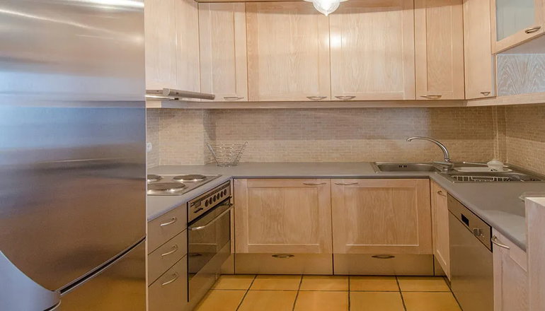 4* Selina Kaminos Evia