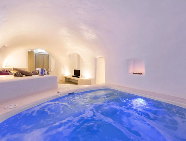 Kampanario Villa Santorini