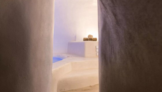 Kampanario Villa Santorini