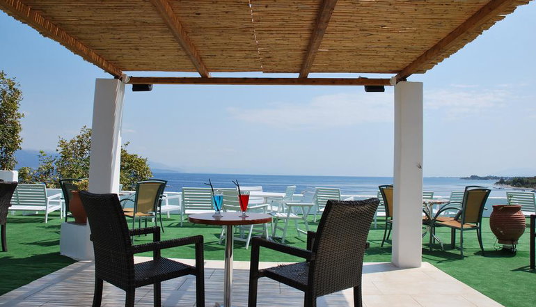 Kanelli Beach Hotel - Σελιανίτικα, Αίγιο