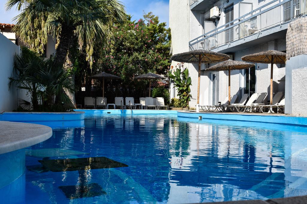 Kanelli Beach Hotel - Σελιανίτικα, Αίγιο