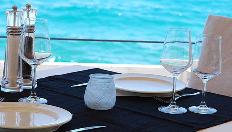 Kanelli Beach Hotel - Σελιανίτικα, Αίγιο