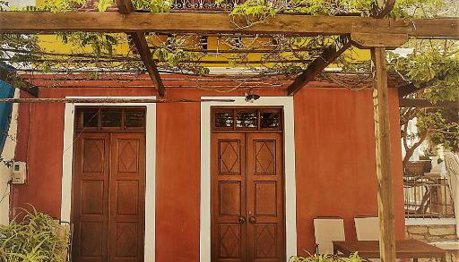 Karnayo Traditional Houses