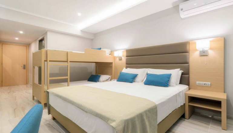 4* Karras Grande Resort - Τσιλιβί, Ζάκυνθος