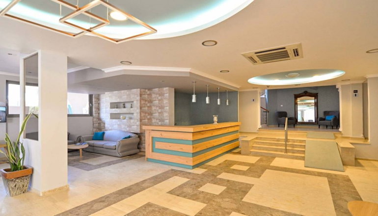 4* Karras Grande Resort - Τσιλιβί, Ζάκυνθος