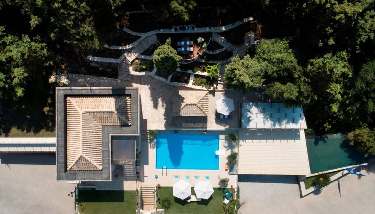 Karvouno Villas
