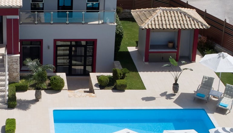 Karvouno Villas