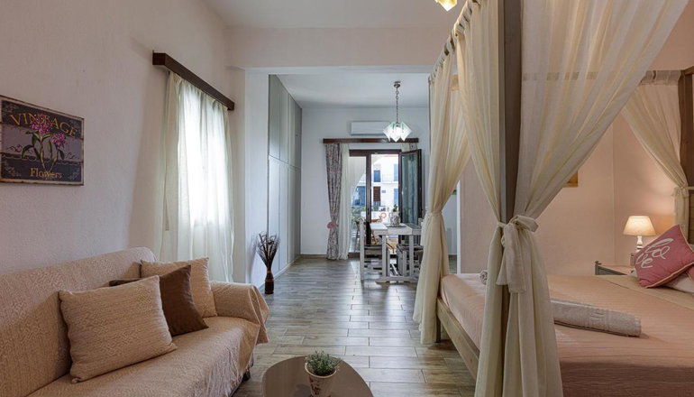 Kasteli Studios & Apartments
