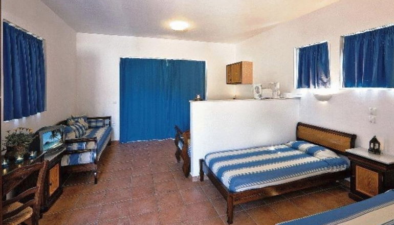 Katikies Studios & Apartments