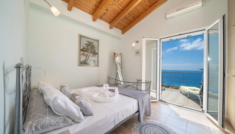 Kefalonia Villa by Golden View Villas