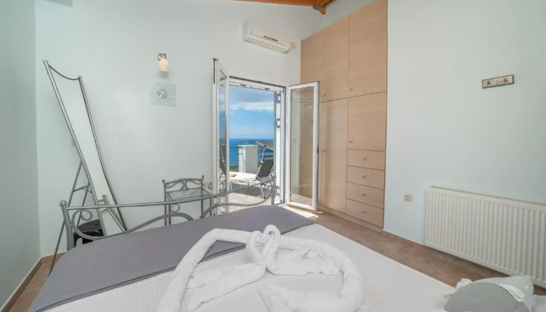 Kefalonia Villa by Golden View Villas